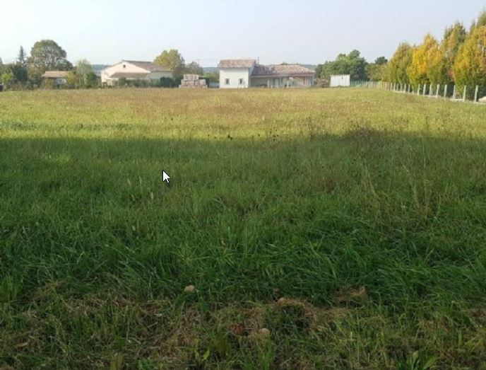 Terrain constructible Toulenne  (Gironde 33)