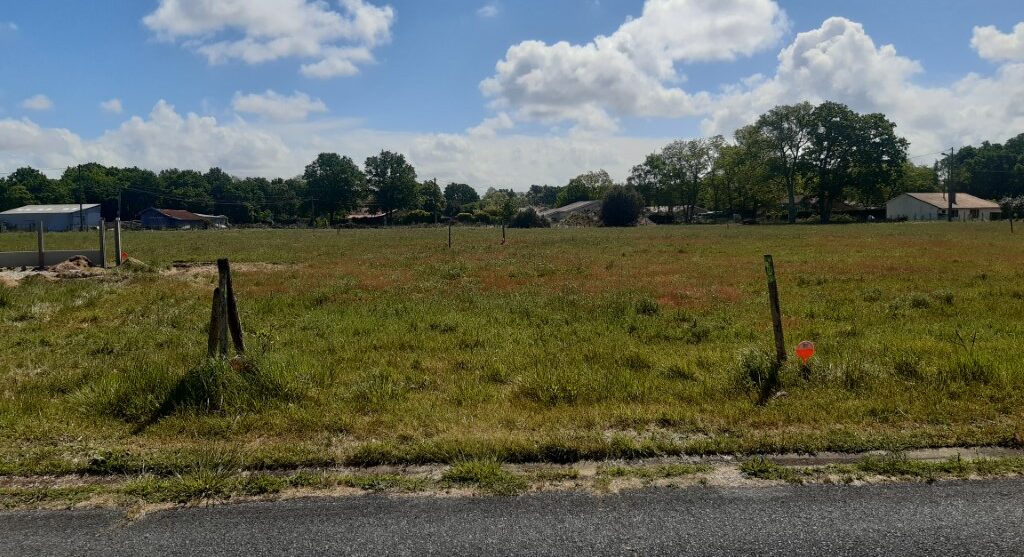 Terrain constructible Saint-andré-de-cubzac  (Gironde 33)